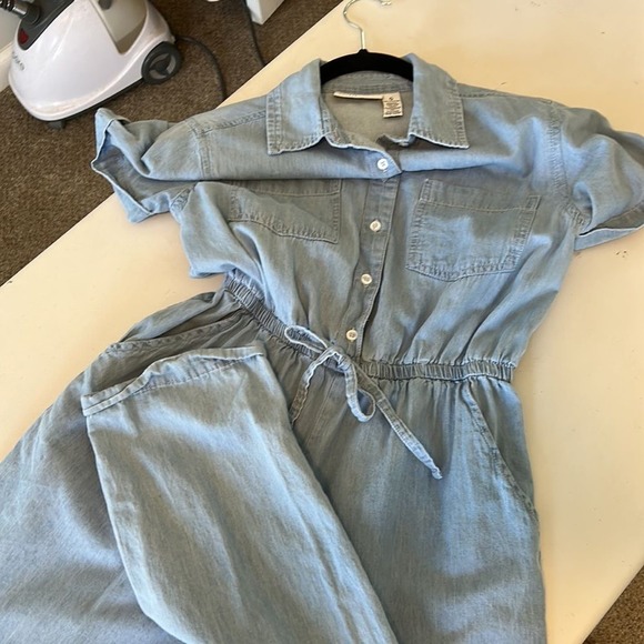 SINCERLY JULES Chambray Denim Utility Jumpsuit Size Small - Picture 7 of 7